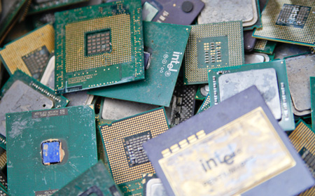 CPU